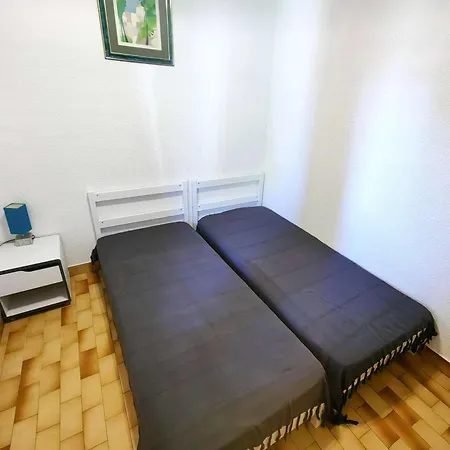 Superbe T3 Avec Piscine, Tennis, Parking Pres De La Pour 6 Pers, Terrasse Au Rdc - Fr-1-607-2 * Agde
